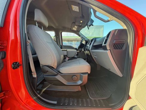 Used 2015 Ford F150 XLT AWD/4WD image 15