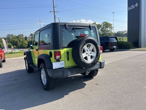 Used 2017 Jeep Wrangler Sport w/ Quick Order Package 24S AWD/4WD image 5