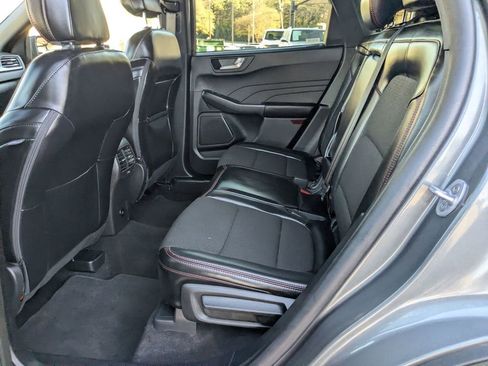 Used 2025 Ford Escape ST-Line image 23