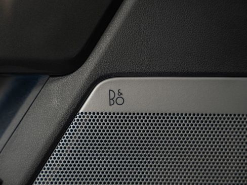 Used 2023 Ford F150 Lariat w/ Equipment Group 502A High image 51