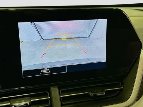 Certified 2026 Chevrolet Trax RS w/ Sunroof Package image 13