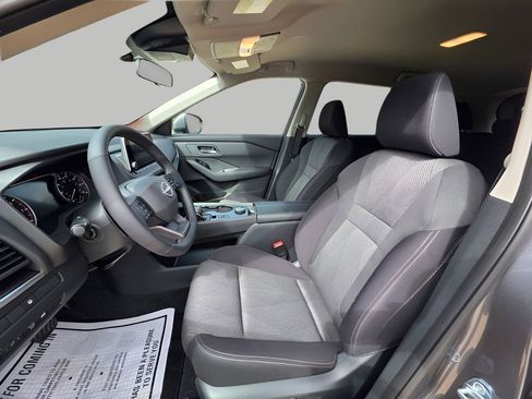 Used 2026 Nissan Rogue SV image 18