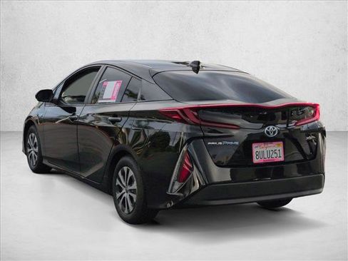Used 2021 Toyota Prius Prime XLE w/ Carpet Mat Package (TMS) image 8