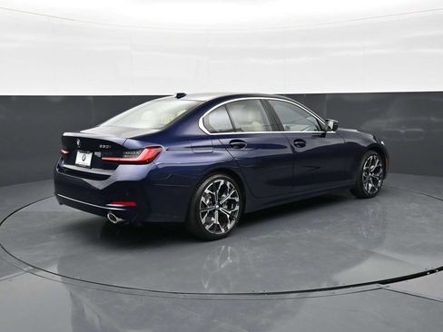 New 2026 BMW 330i Sedan w/ Premium Package RWD image 5