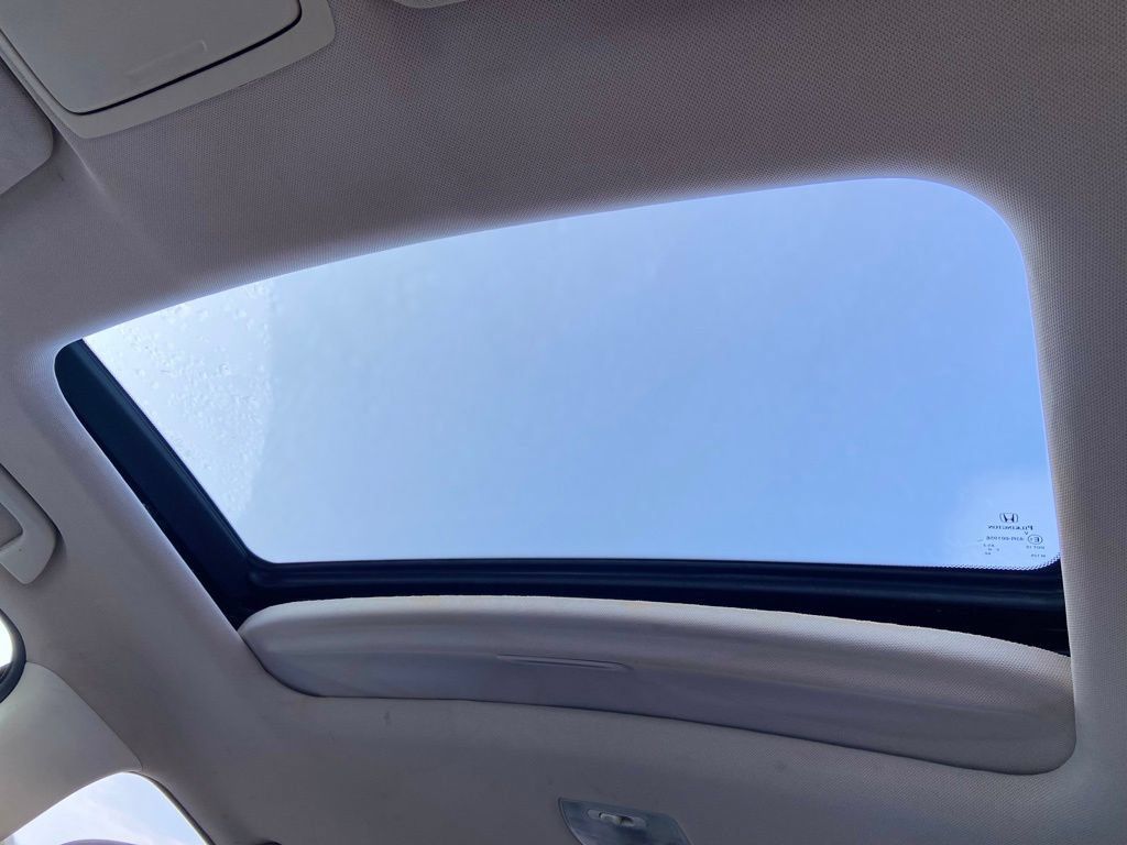 Used 2015 Honda CR-V EX-L image 29