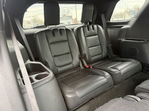 Used 2014 Ford Explorer XLT w/ Equipment Group 202A image 20