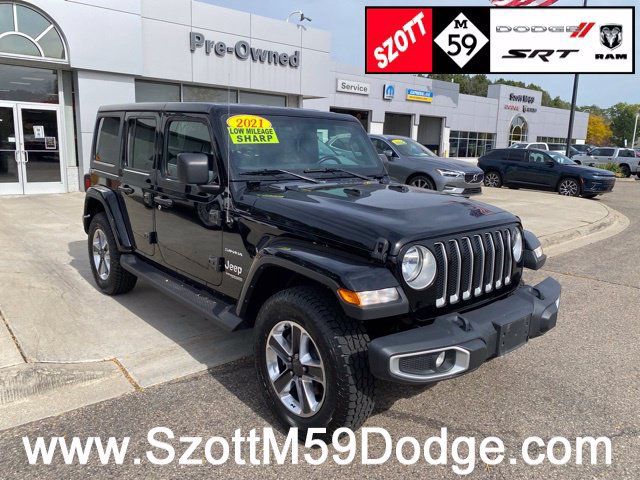 Used 2021 Jeep Wrangler Unlimited Sahara w/ Uconnect 4C Nav & Sound Group AWD/4WD image 1