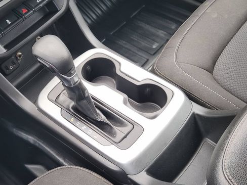 Used 2022 Chevrolet Colorado LT w/ Fleet Safety Package RWD image 23