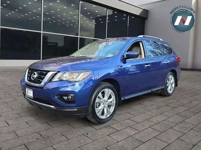 Used 2019 Nissan Pathfinder SL w/ SL Premium Package