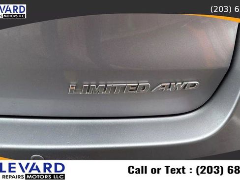 Used 2016 Toyota Highlander Limited image 11