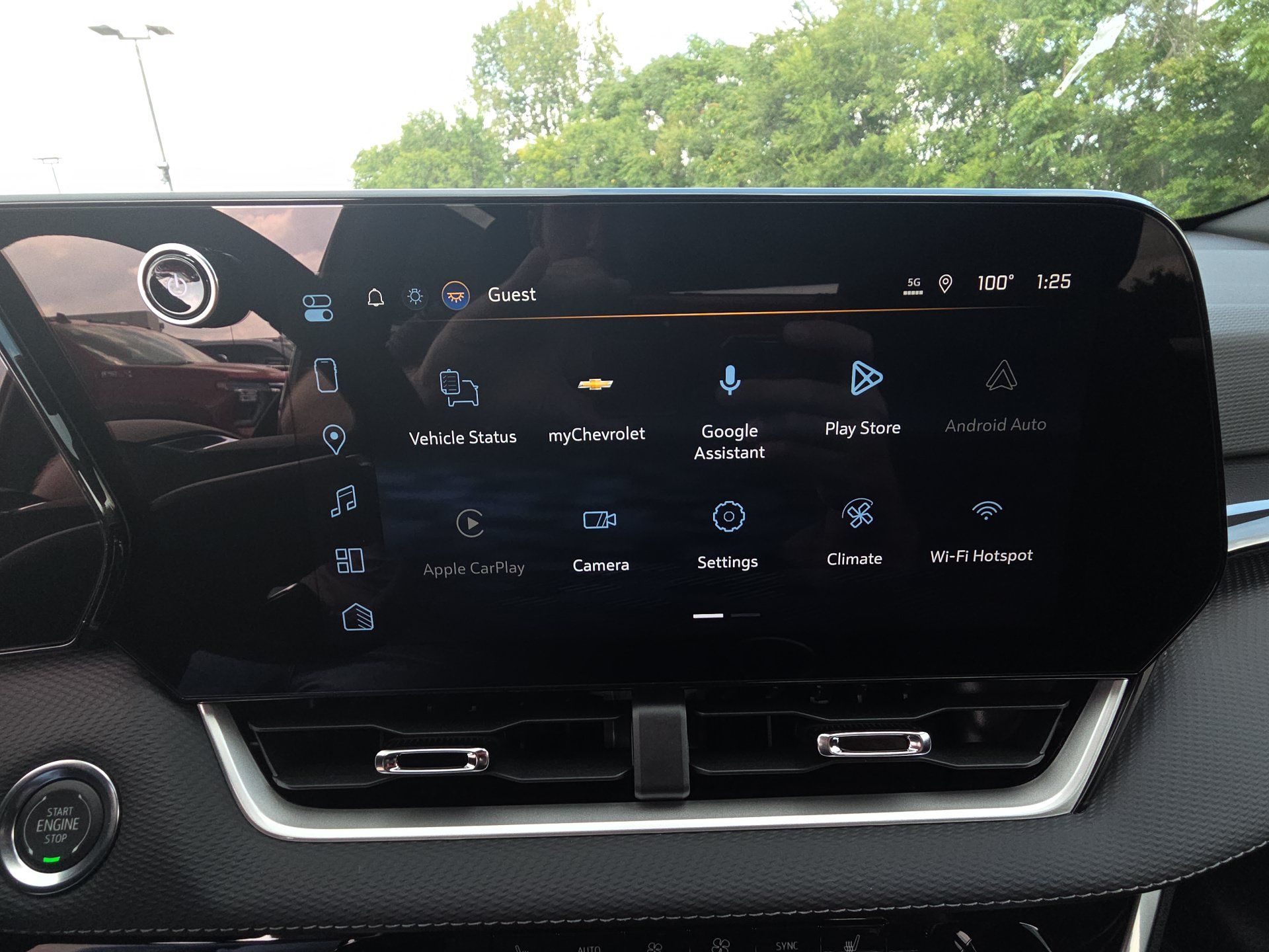 New 2027 Chevrolet Equinox LT w/ Convenience Package II FWD image 21