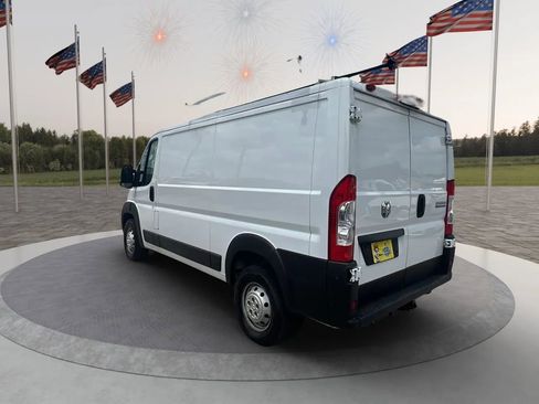 Used 2023 RAM ProMaster 2500 FWD image 5