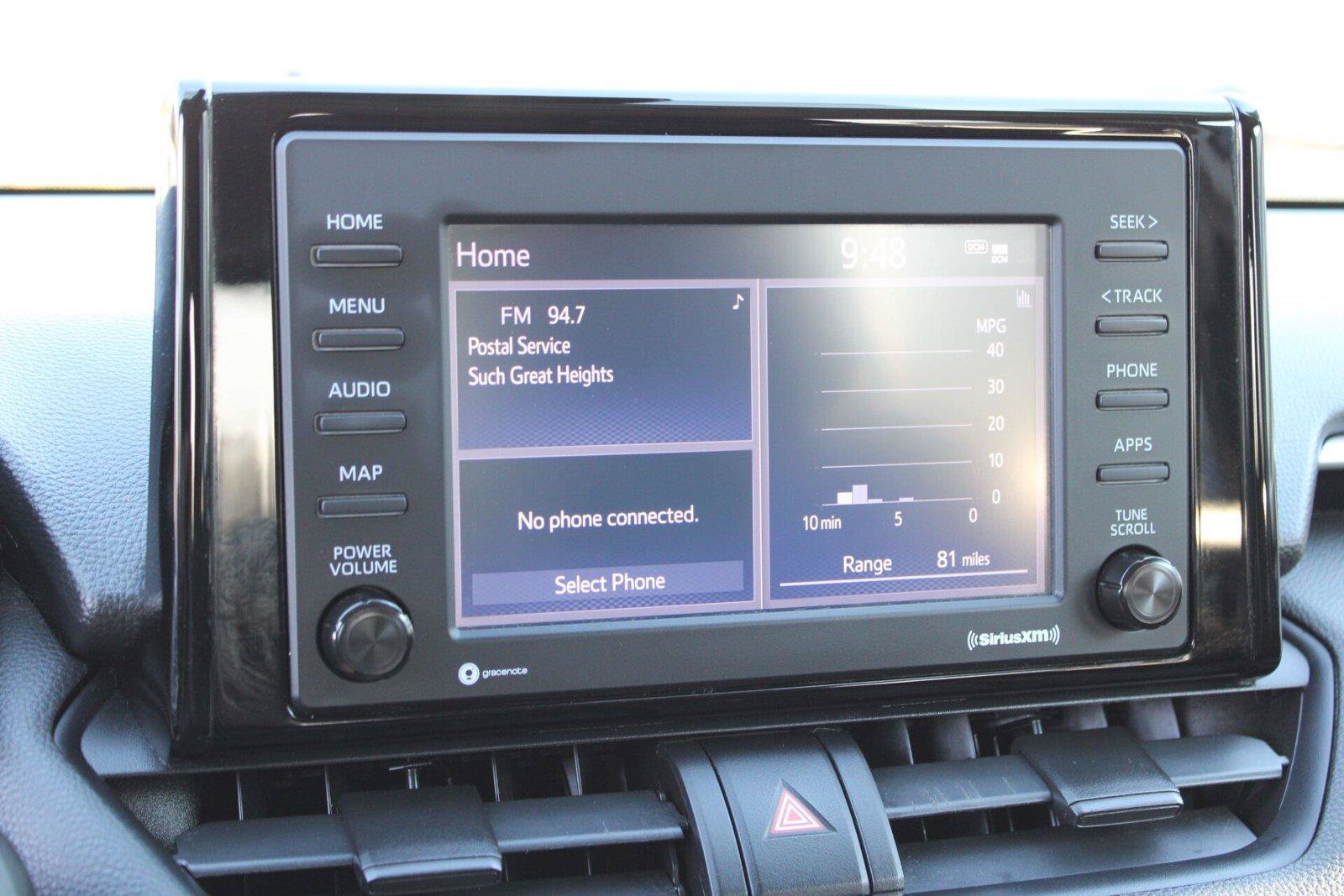 Used 2021 Toyota RAV4 LE AWD/4WD image 30