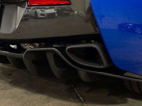 Used 2019 McLaren 570S Coupe RWD image 31