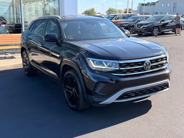 Certified 2021 Volkswagen Atlas Cross Sport SE FWD image 6