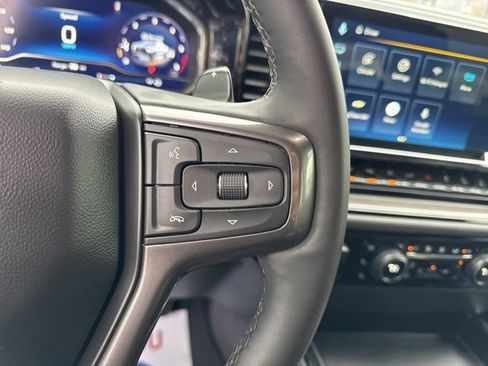 Used 2025 Chevrolet Silverado 1500 ZR2 w/ Technology Package image 21