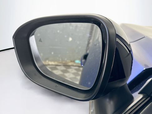 Used 2025 Nissan Rogue SV image 16