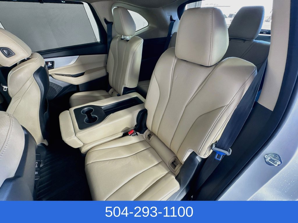 Used 2023 Acura MDX w/ Technology Package AWD/4WD image 27