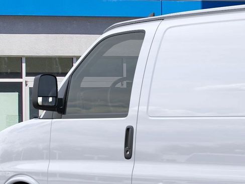 New 2025 Chevrolet Express 2500 image 13