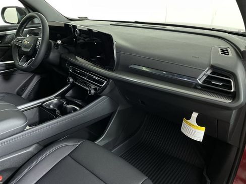 New 2026 Chevrolet Traverse LT w/ Driver Confidence Package image 28