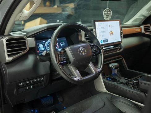 Used 2024 Toyota Tundra Limited image 8