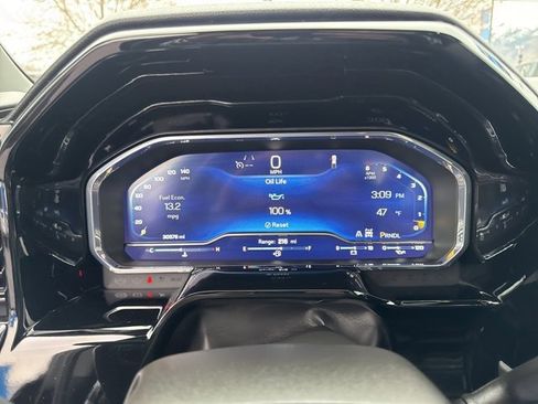 Used 2025 Chevrolet Silverado 1500 LT image 19