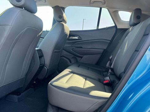 New 2026 Chevrolet Trax ACTIV w/ Driver Confidence Package FWD image 31
