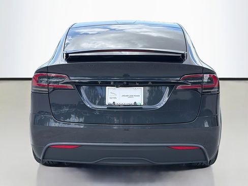 Used 2024 Tesla Model X AWD/4WD image 4