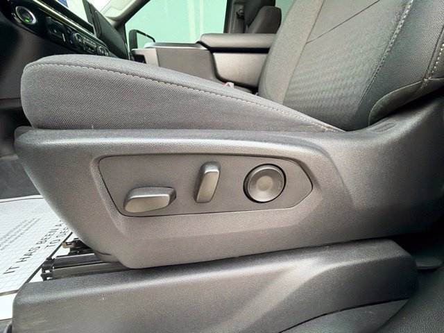 Used 2025 Chevrolet Silverado 2500 LT AWD/4WD image 16