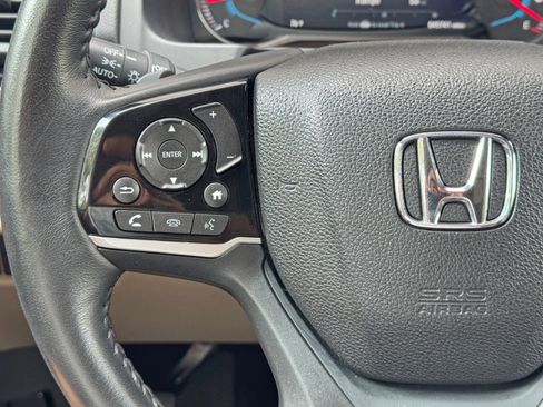 Used 2021 Honda Pilot Touring image 22