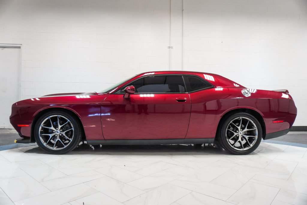 Used 2019 Dodge Challenger GT w/ Plus Package RWD image 24