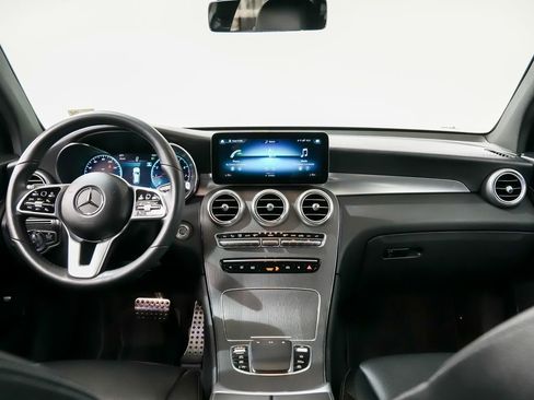Used 2022 Mercedes-Benz GLC 300 4MATIC image 20
