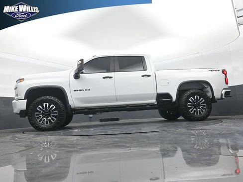 Used 2021 Chevrolet Silverado 2500 Custom w/ Custom Value Package AWD/4WD image 20