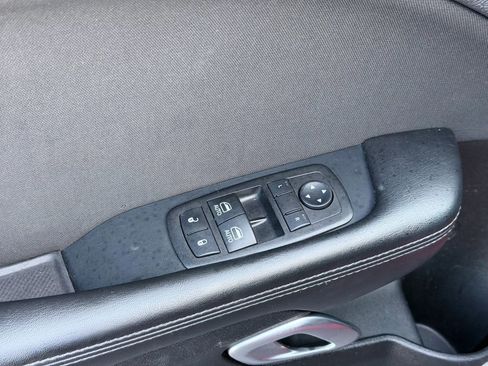 Used 2023 Dodge Challenger SXT RWD image 54