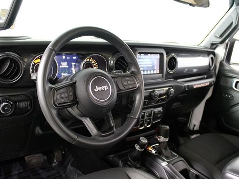 Used 2020 Jeep Wrangler Unlimited Sport image 8