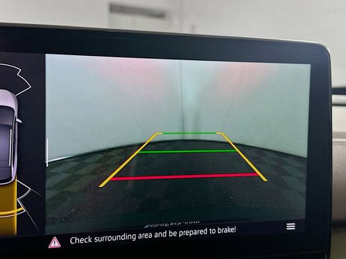 Used 2023 Volkswagen ID.4 Pro image 23