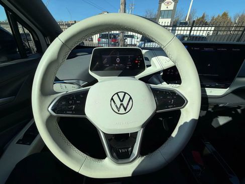 Used 2021 Volkswagen ID.4 1st Edition image 25