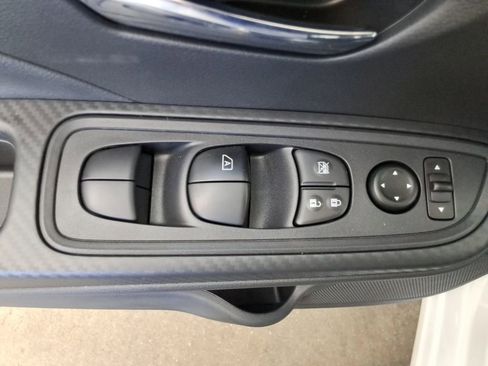 New 2025 Nissan Versa SV w/ Trunk Package image 18