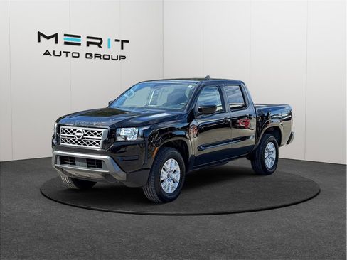 Used 2022 Nissan Frontier SV image 4