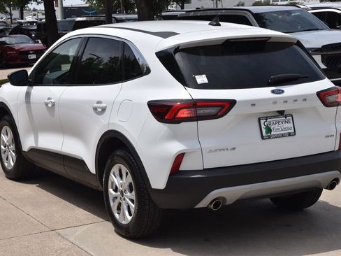 Certified 2024 Ford Escape Active w/ Tech Pack #1 AWD/4WD image 11