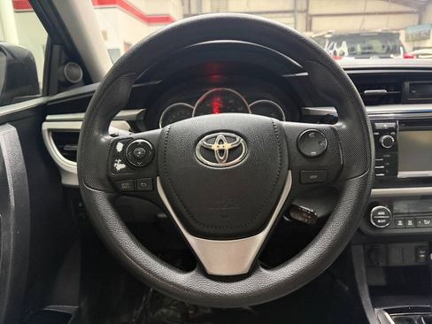 Used 2016 Toyota Corolla LE FWD image 22