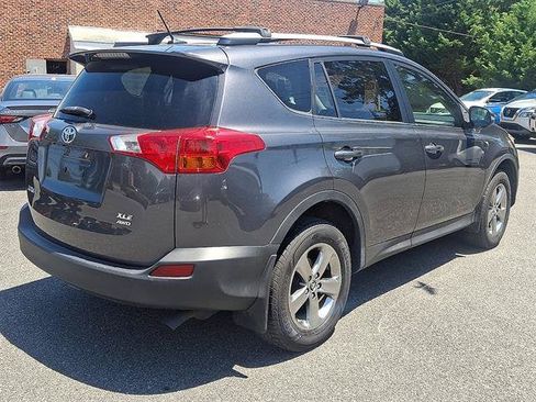 Used 2015 Toyota RAV4 XLE AWD/4WD image 7
