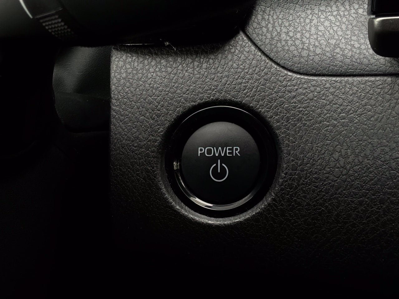 Used 2026 Toyota Camry SE FWD image 30