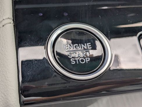 New 2025 Lincoln Navigator L Reserve image 33