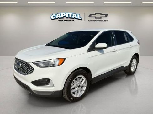 Used 2024 Ford Edge SEL image 1