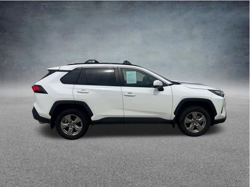 Used 2024 Toyota RAV4 XLE FWD image 11