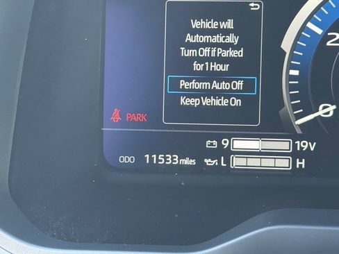 Used 2025 Toyota Sequoia Limited AWD/4WD image 12