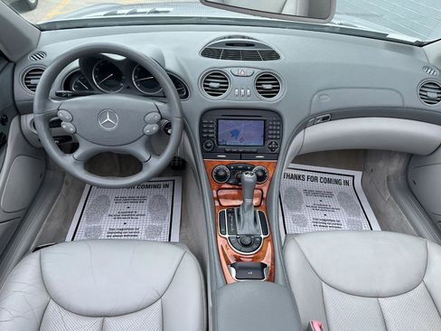 Used 2005 Mercedes-Benz SL 500 image 17