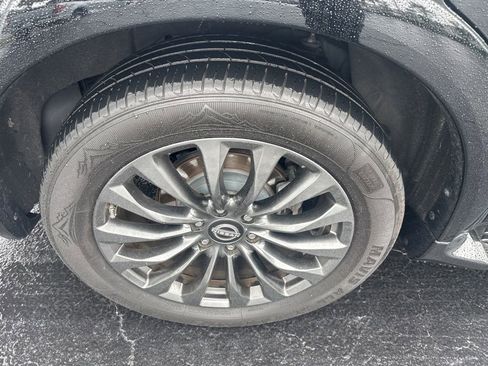 Used 2021 Nissan Armada Platinum AWD/4WD image 10