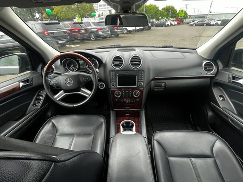 Used 2011 Mercedes-Benz GL 450 4MATIC image 12